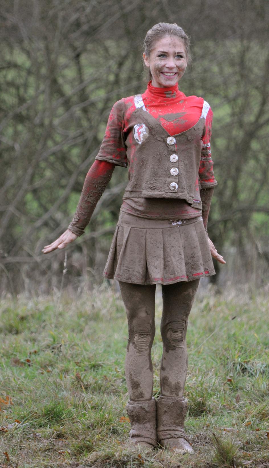 Brunette Messy Girl wearing Muddy Grey Opaque Pantyhose and Muddy Red Pleated Miniskirt